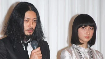 香椎由宇　結婚　オダギリジョー